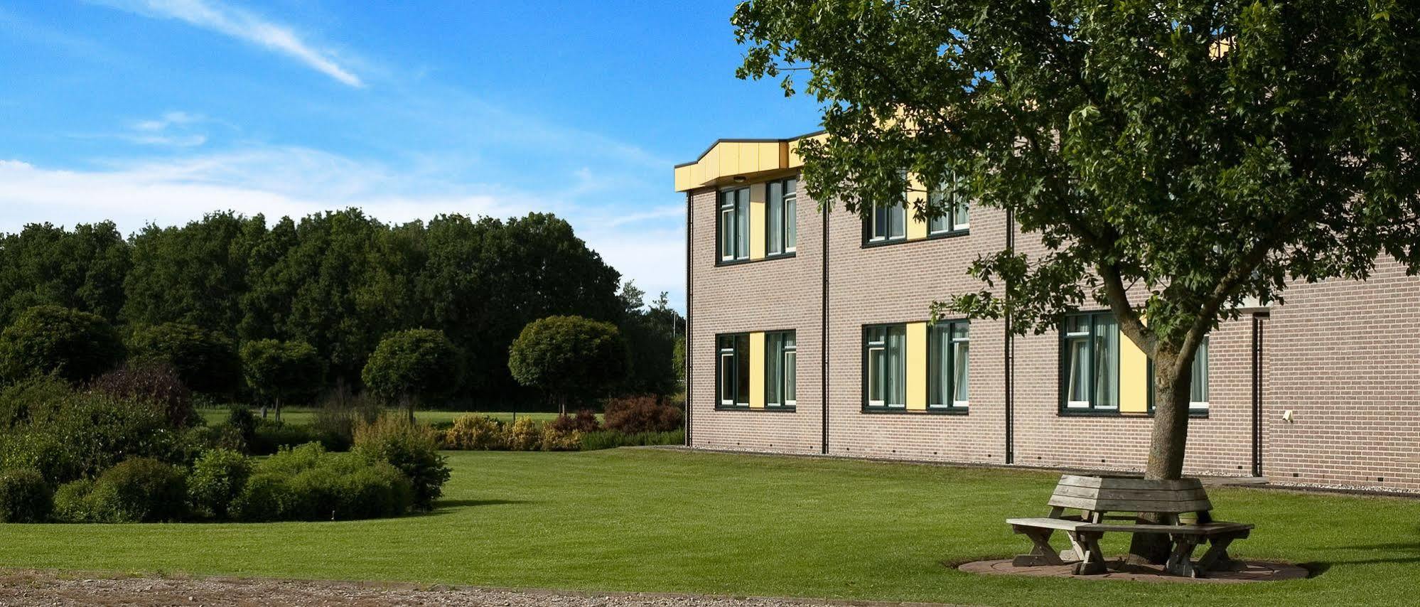 Fletcher Hotel - Restaurant Steenwijk Bagian luar foto